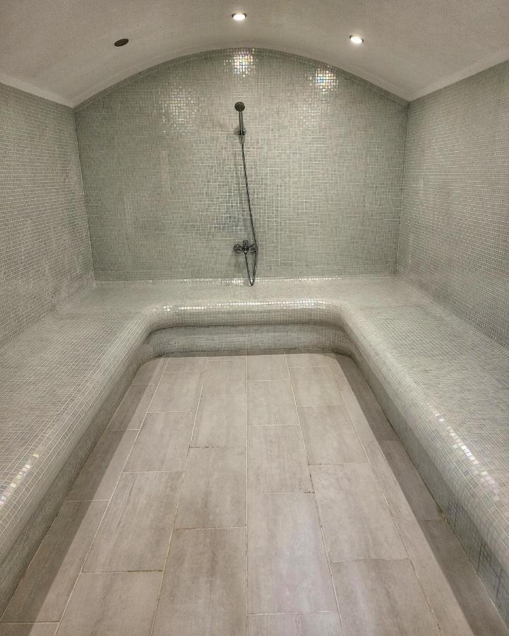 Elegantz Apartments Lamer Varna Bagian luar foto